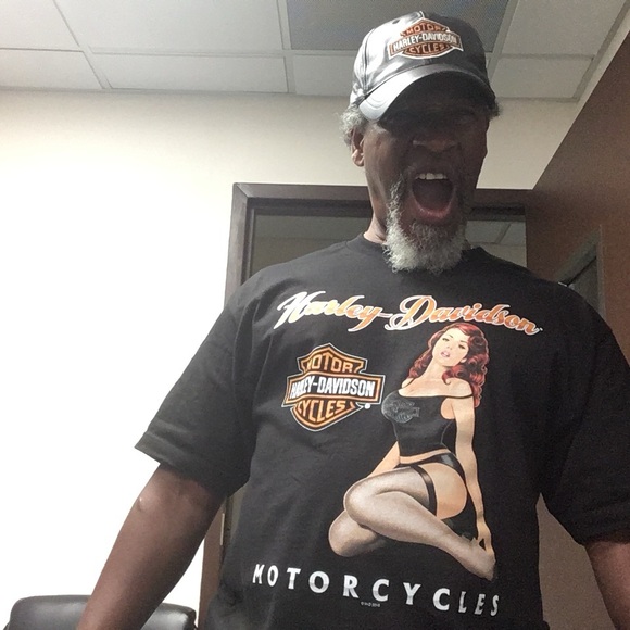 Meet your Posher, Aj - Picture 2 of 5